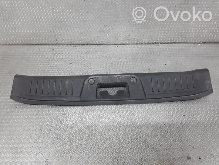 Ford Fiesta Bagažinės slenksčio apdaila 8A61B40352AGW