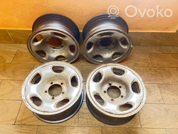 Suzuki Grand Vitara I R 16 metāla disks (-i) 