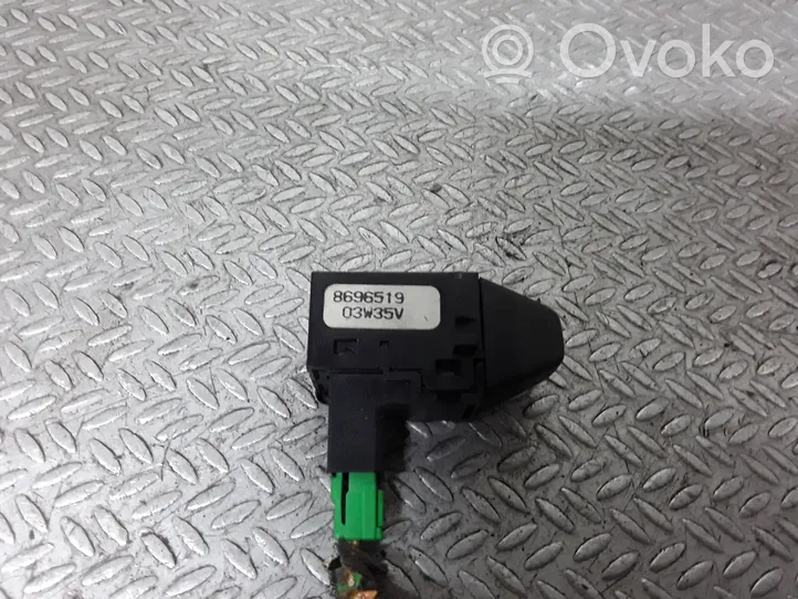 Volvo V50 Antena GPS 8696519