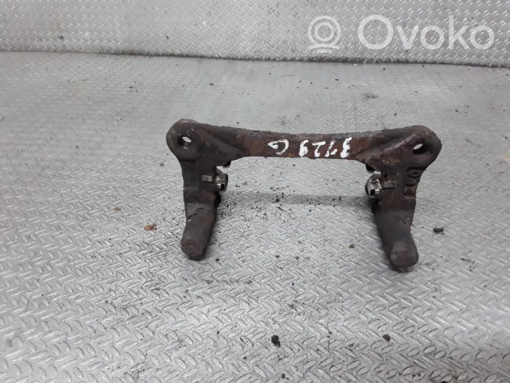 Mitsubishi Grandis Brake caliper pad carrier rear 