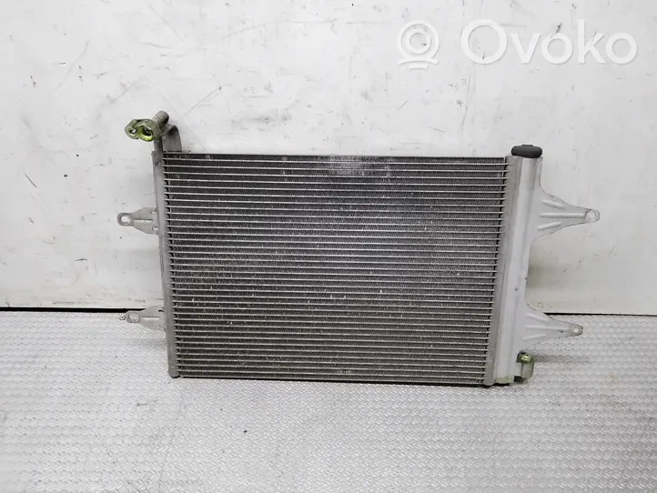 Volkswagen Polo IV 9N3 Radiateur condenseur de climatisation 6Q0820411K