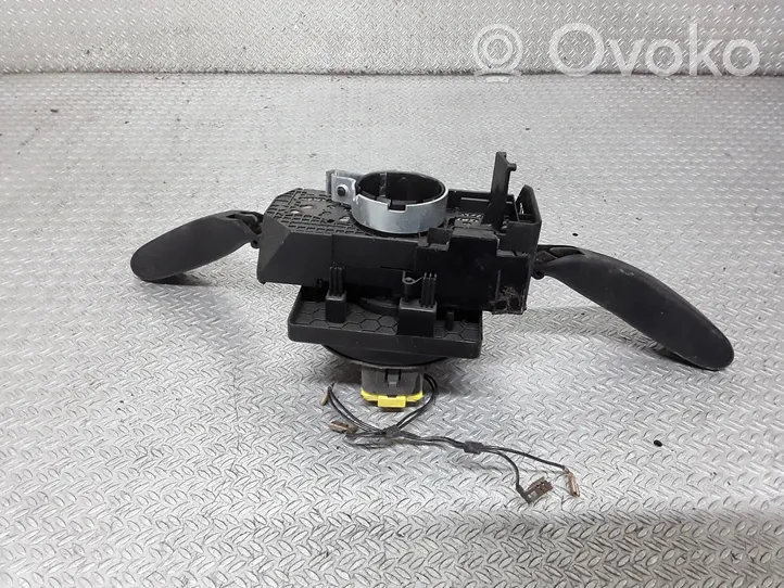 Volkswagen Polo IV 9N3 Leva/interruttore dell’indicatore di direzione e tergicristallo 6Q0953503AD