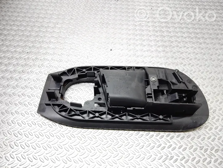 Volkswagen Sharan Front door interior handle 7M3837113