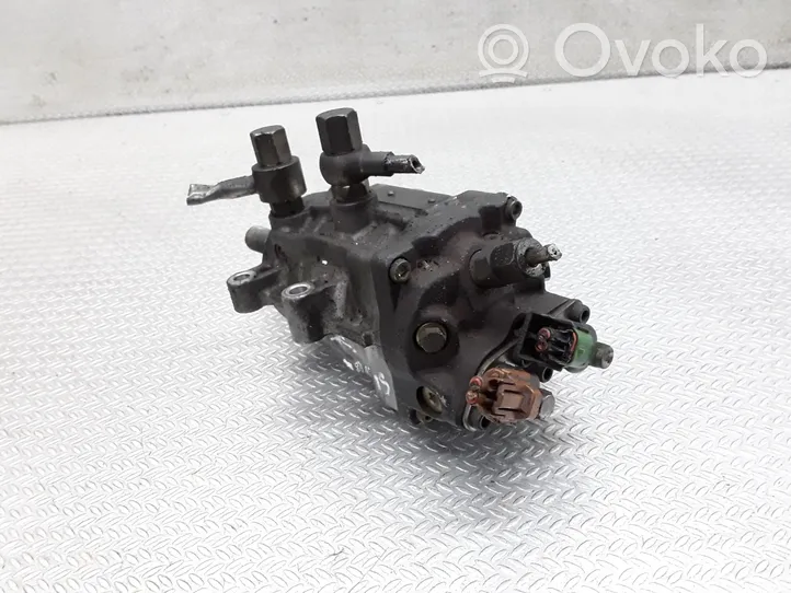 Saab 9-5 Polttoaineen ruiskutuksen suurpainepumppu 8972289194