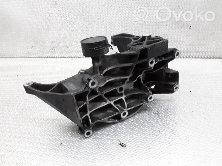 BMW 3 E90 E91 Generator/alternator bracket 780263902