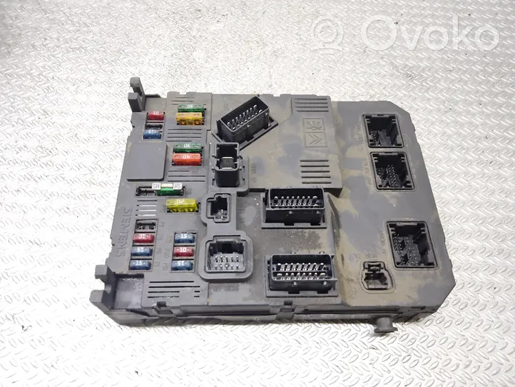 Citroen C3 Fuse module 9648715380