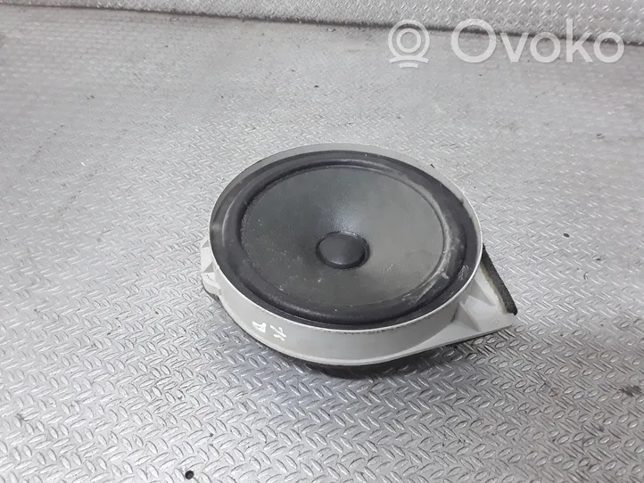 Honda CR-V Front door speaker EAS16P647E5