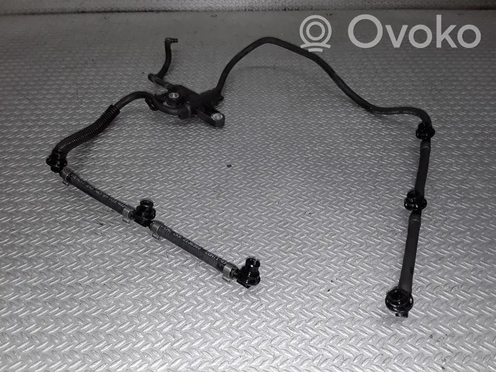 Mercedes-Benz E W211 Linea/tubo flessibile di ritorno del carburante A6420780341