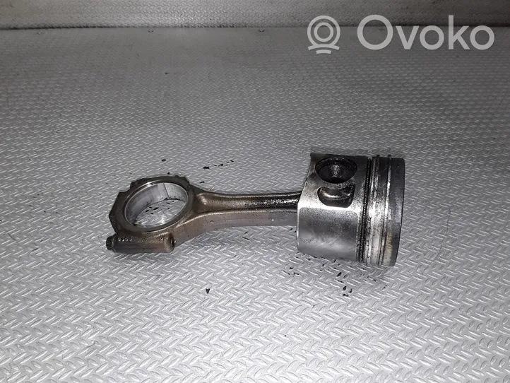 Audi A4 S4 B7 8E 8H Piston avec bielle 