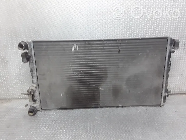 Volkswagen New Beetle Dzesēšanas šķidruma radiators 1C0121201D