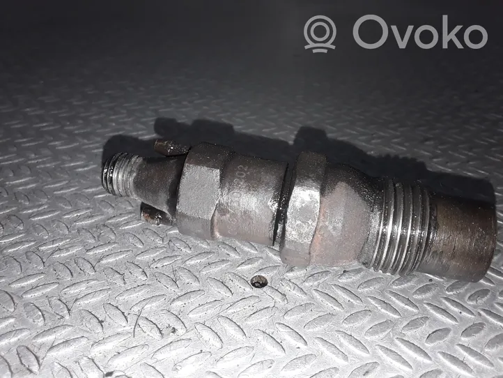 Volkswagen Transporter - Caravelle T4 Injecteur de carburant 068130202