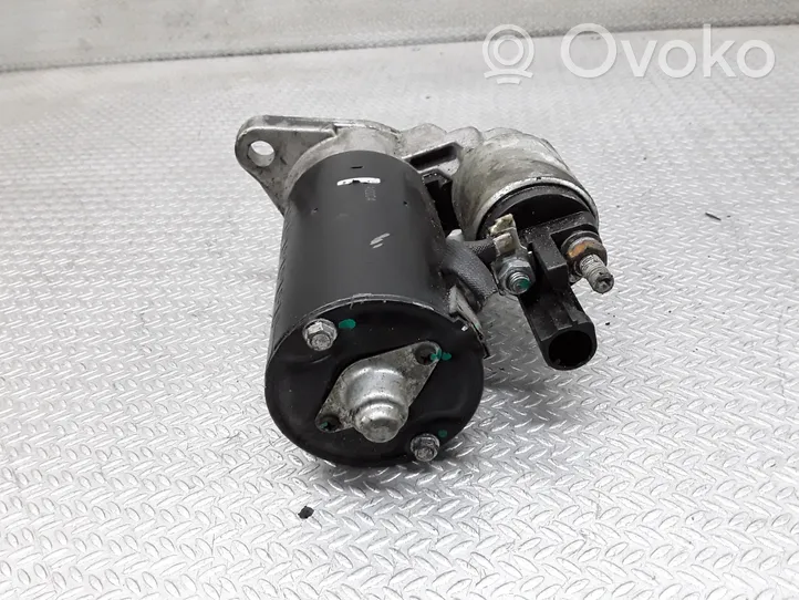 Volkswagen Polo IV 9N3 Starter motor 