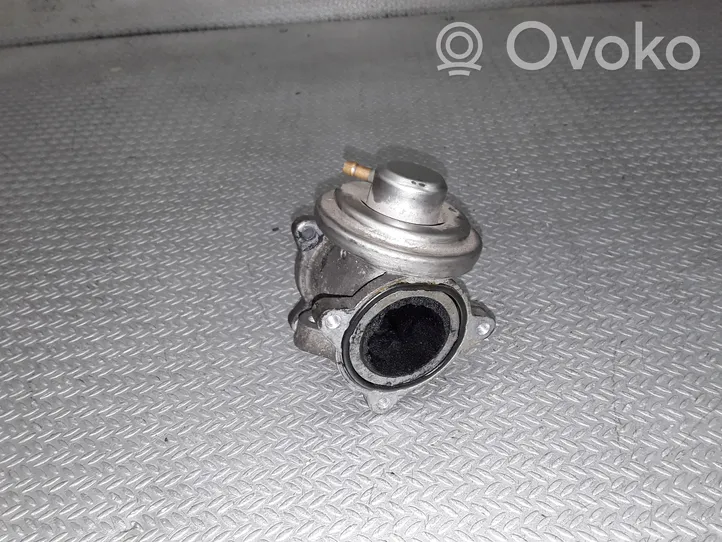 Volkswagen Polo IV 9N3 Zawór EGR 045131501F