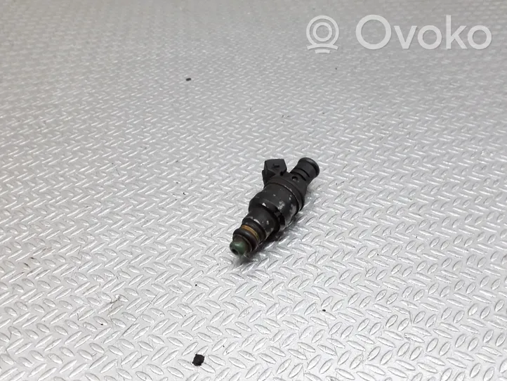 Audi A4 S4 B5 8D Injecteur de carburant 0280150447