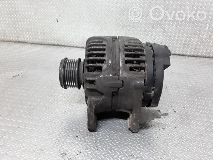 Volkswagen Touran I Generator/alternator 038903023L