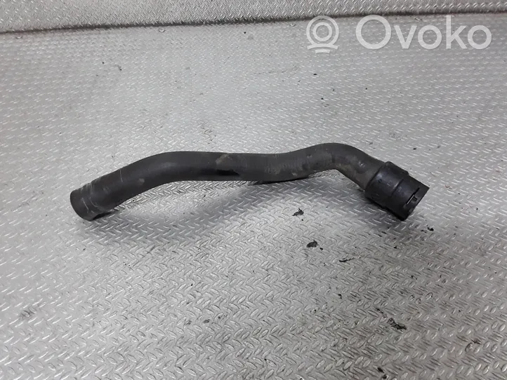 Opel Meriva A Tuyau de liquide de refroidissement moteur 13220797