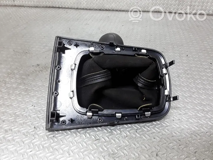 Audi A3 S3 8L Drążek / Pokrętło zmiany biegów 8L0864261A