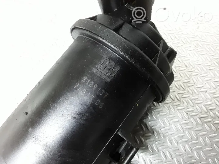 Opel Astra G Soporte de apoyo del filtro de combustible 9129137