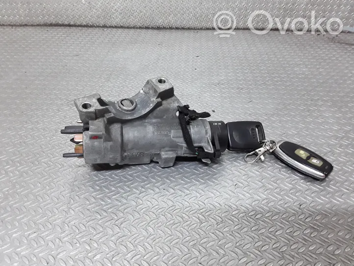 Audi A3 S3 8L Užvedimo spynelė 4B0905851B