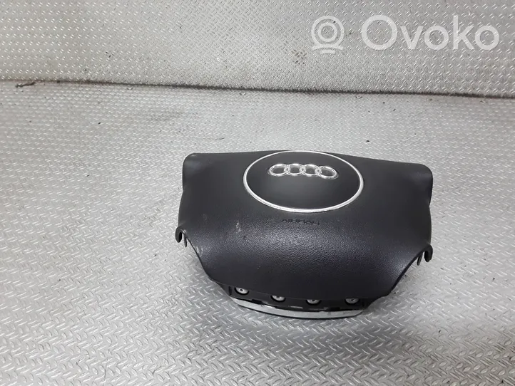 Audi A3 S3 8L Vairo oro pagalvė 8E0880201L