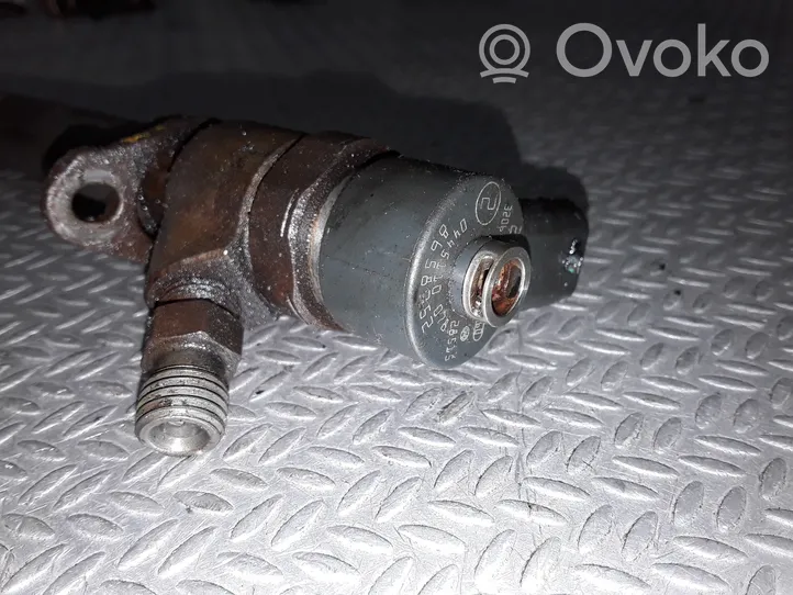 Volvo S60 Injecteur de carburant 0445110078