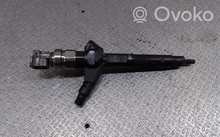 Nissan Primera Injecteur de carburant AW400AW4