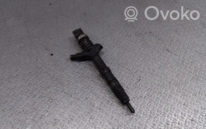 Toyota Corolla Verso E121 Injecteur de carburant 2367027020