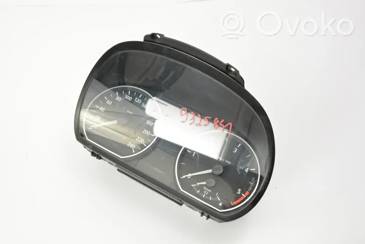 BMW 1 E81 E87 Speedometer (instrument cluster) 697464901