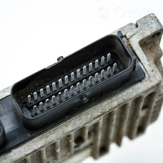 Renault Megane II Module de contrôle de boîte de vitesses ECU 8200305381