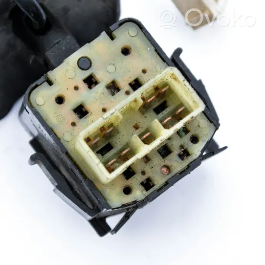 Daewoo Nubira Interruptor/palanca de limpiador de luz de giro 96271607