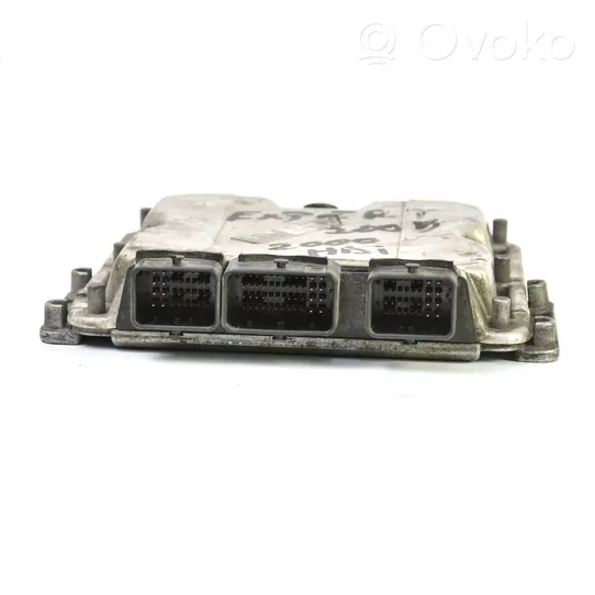 Peugeot Expert Komputer / Sterownik ECU silnika 9651175180