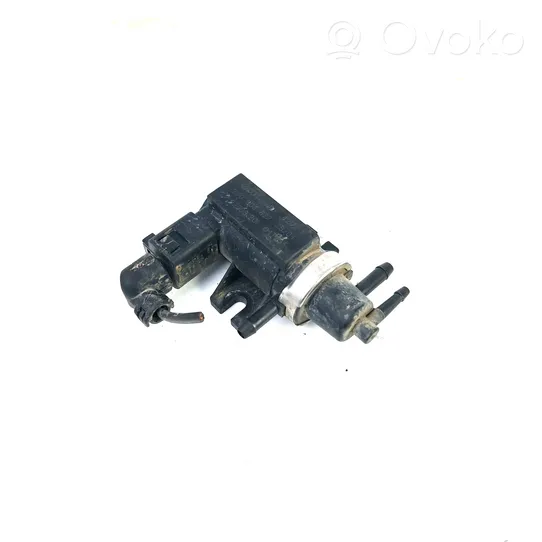 Audi A8 S8 D3 4E Valve électromagnétique 1J0906627