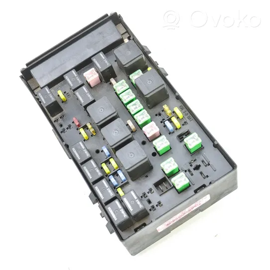 Chrysler Grand Voyager III Module de fusibles 05144508AB