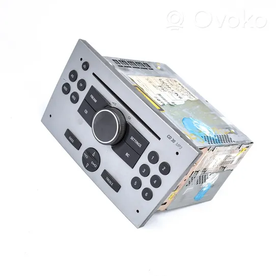 Opel Tigra B Panel / Radioodtwarzacz CD/DVD/GPS 13167830