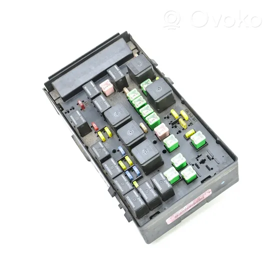 Chrysler Grand Voyager III Module de fusibles 05144508AD