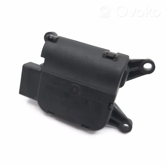 Audi A4 S4 B5 8D Attuatore elettrico del turbocompressore 0132801305