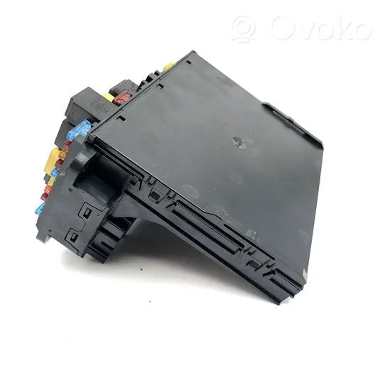 Mercedes-Benz C W203 Module de fusibles A2035452801