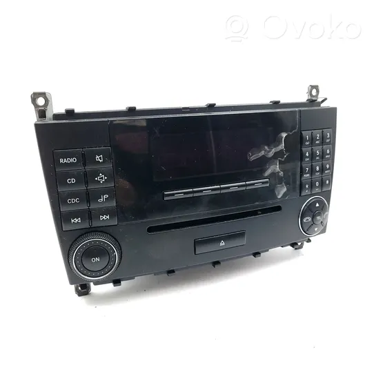 Mercedes-Benz C W203 Radio/CD/DVD/GPS-pääyksikkö A2038705089