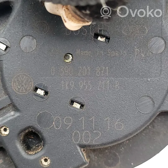 Volkswagen Jetta VI Takalasinpyyhkimen moottori 0390201871