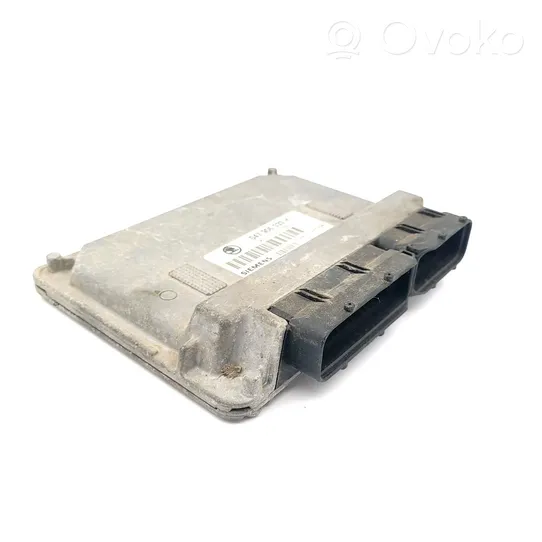 Skoda Fabia Mk1 (6Y) Komputer / Sterownik ECU i komplet kluczy 047906033H