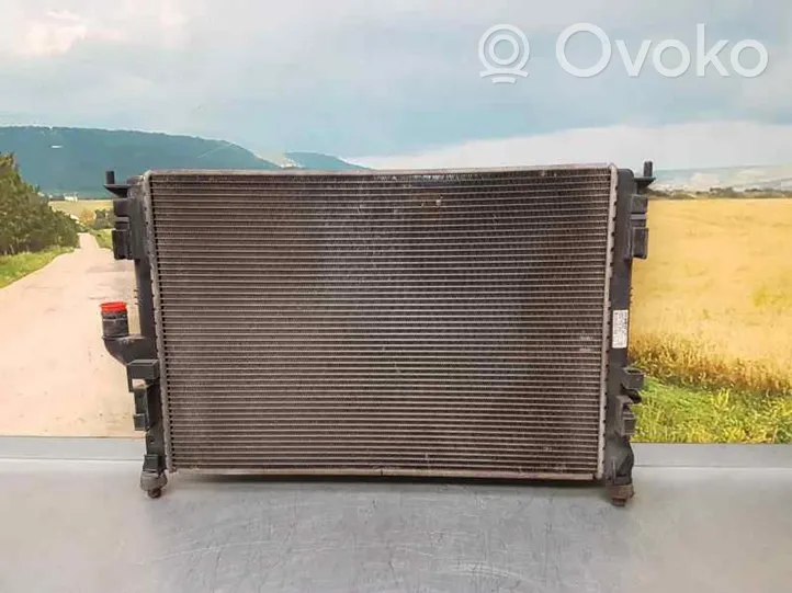 Dacia Sandero Coolant radiator 8200735039