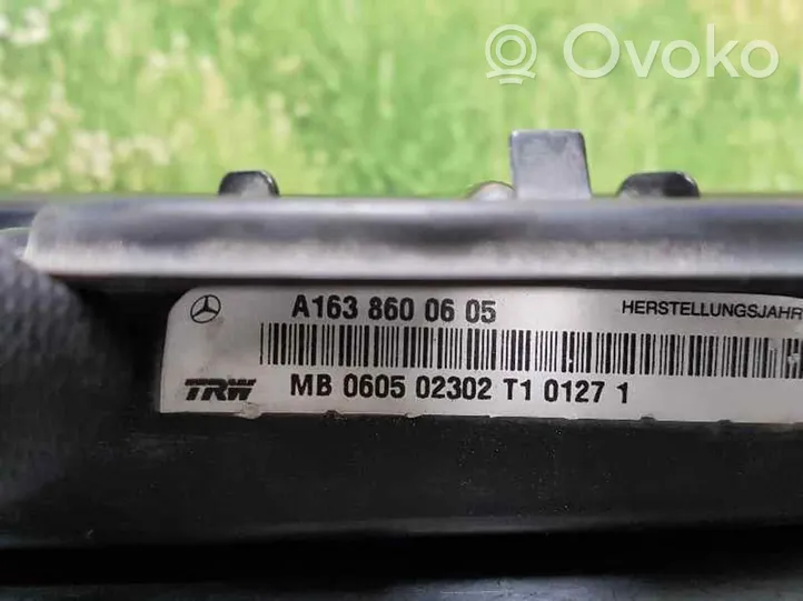Mercedes-Benz ML W163 Airbag portiera anteriore A1638600605
