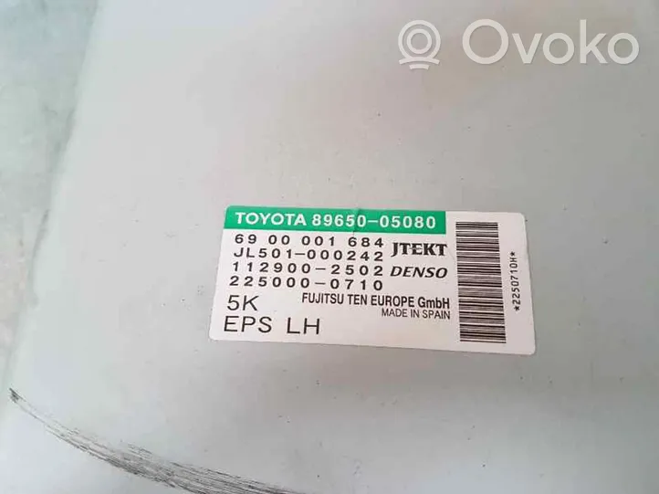 Toyota Avensis T270 Ohjauspyörän akseli 4525005690