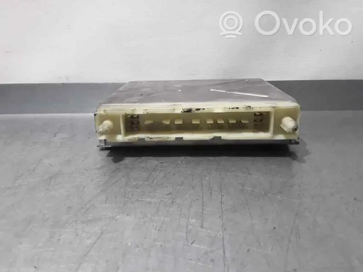 Volvo S60 Vaihdelaatikon ohjainlaite/moduuli P09480761