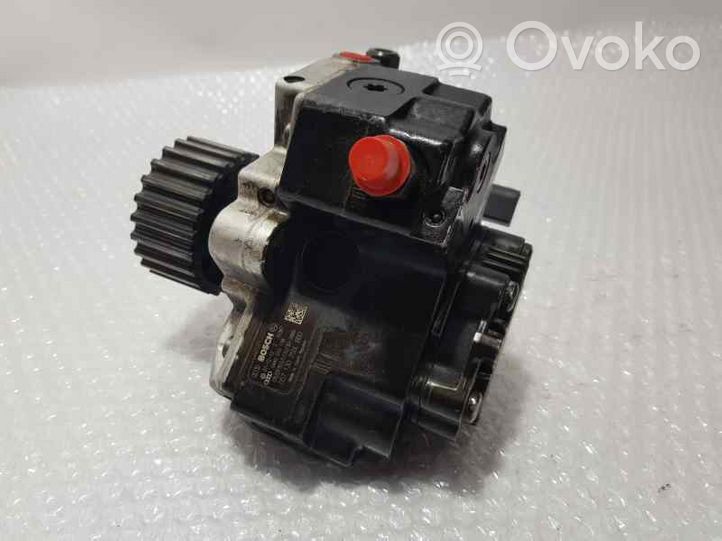 Audi Q7 4L Pompe d'injection de carburant à haute pression 057130755L