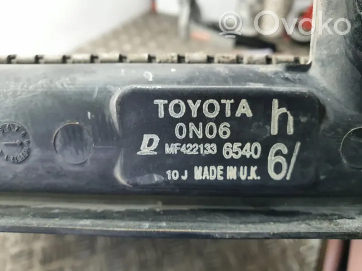 Toyota Auris 150 Jäähdyttimen lauhdutin 4221336540