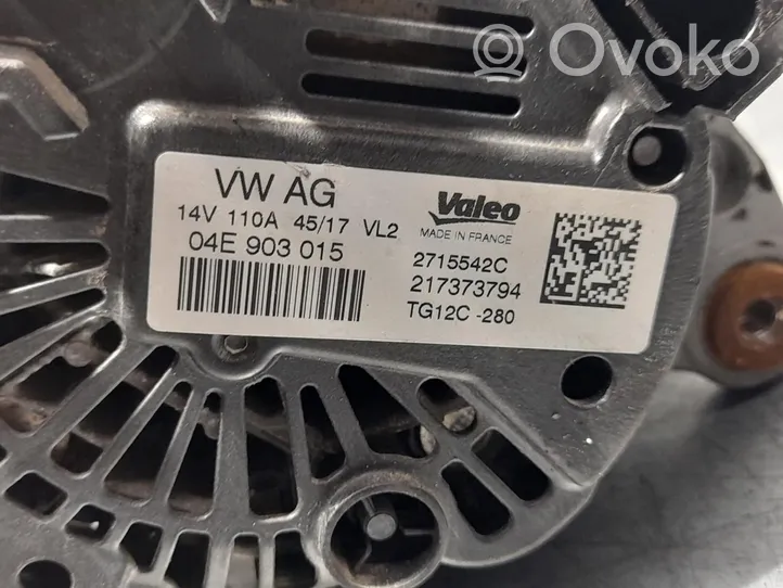 Volkswagen Golf VII Generatore/alternatore 04E906015