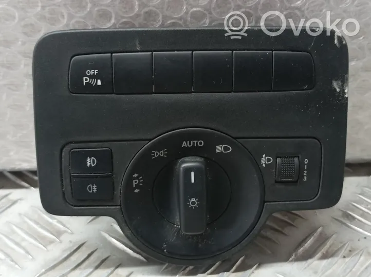 Mercedes-Benz Vito Viano W447 Interrupteur d’éclairage A4479058200