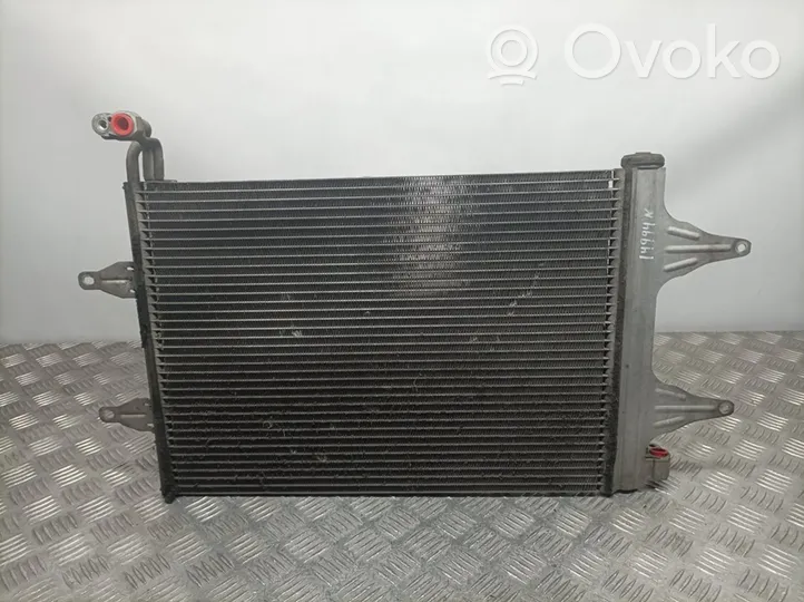 Volkswagen Polo Jäähdyttimen lauhdutin (A/C) 6Q0820411K