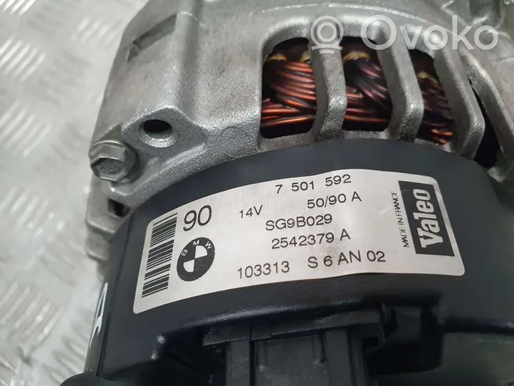 BMW X5 E53 Alternator 7501592